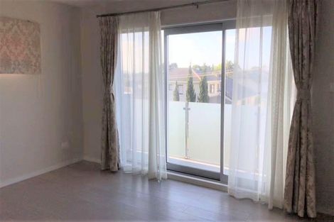 Photo of property in 17a Richard Avenue, Bucklands Beach, Auckland, 2014