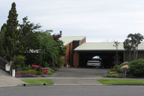 Photo of property in 11 Totara Place, Redwoodtown, Blenheim, 7201