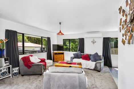 Photo of property in 82 Esmeralda Street, Welcome Bay, Tauranga, 3112