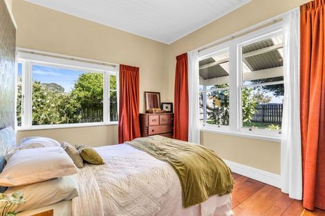 Photo of property in 12 Harris Street, Waitara, 4320