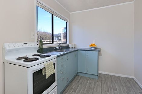 Photo of property in 2/103 Sturges Road, Henderson, Auckland, 0612