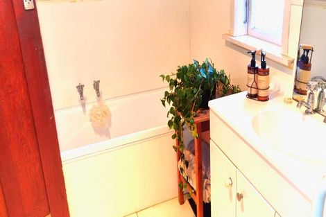 Photo of property in 17 Kawatiri Avenue, Gonville, Whanganui, 4501