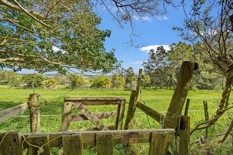 Photo of property in 89 Hamilton Road, Waimauku, 0881