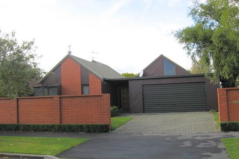 Photo of property in 43 Sayers Crescent, Ilam, Christchurch, 8041