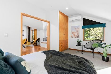 Photo of property in 246b Fernhill Road, Sunshine Bay, Queenstown, 9300