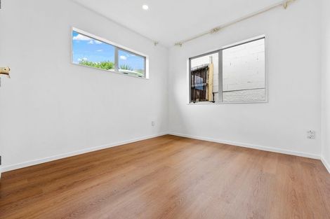 Photo of property in 3 Mildmay Road, Henderson, Auckland, 0610