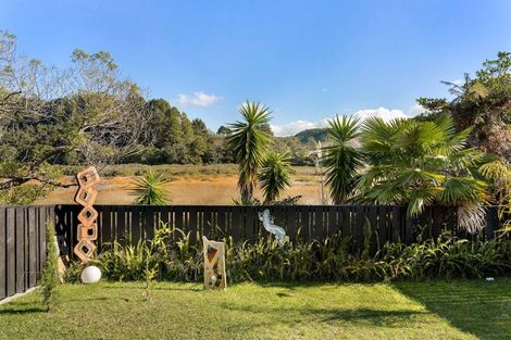 Photo of property in 136b Sharyn Place, Whangamata, 3620