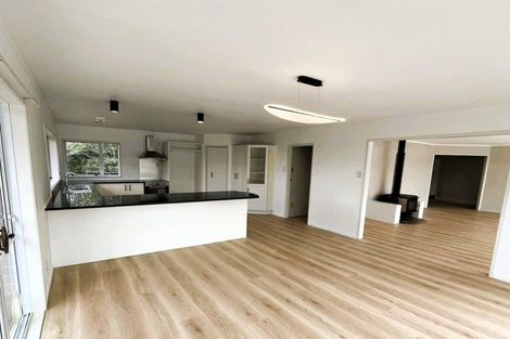 Photo of property in 74 Deacon Road, Riverhead, Kumeu, 0892