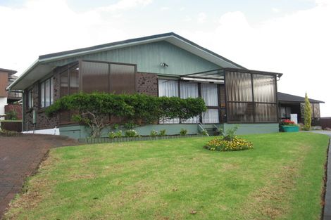 Photo of property in 1/42 Cromdale Avenue, Highland Park, Auckland, 2010