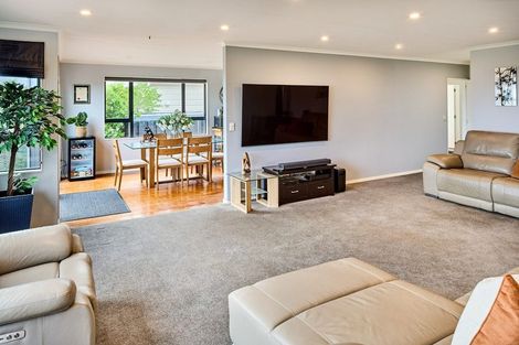 Photo of property in 26 Herewini Street, Titahi Bay, Porirua, 5022