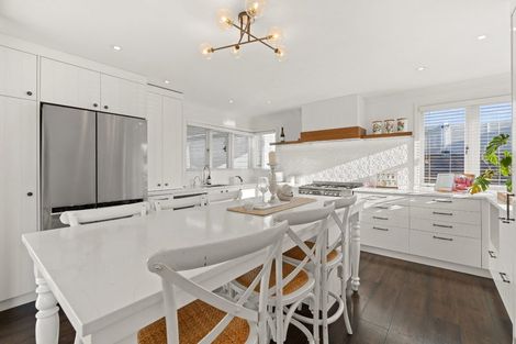 Photo of property in 1047 Whangaparaoa Road, Tindalls Beach, Whangaparaoa, 0930