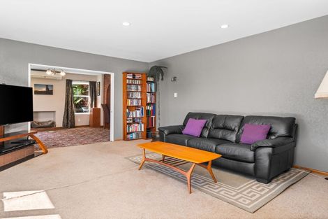 Photo of property in 2/151 Yaldhurst Road, Sockburn, Christchurch, 8042