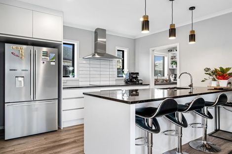 Photo of property in 13/15 Onukutara Place, Huntington, Hamilton, 3281