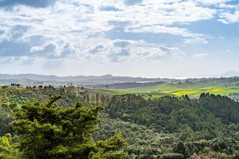 Photo of property in 174a Cames Road, Mangawhai, 0975