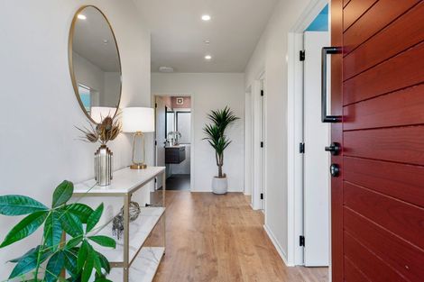 Photo of property in 150 Highland Drive, Acacia Bay, Taupo, 3385