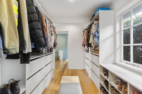 Photo of property in 5 Page Point, Mellons Bay, Auckland, 2014