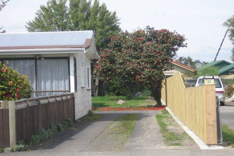 Photo of property in 9b Kawaha Point Road, Fairy Springs, Rotorua, 3015