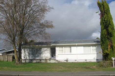 Photo of property in 23 Folkestone Drive, Flaxmere, Hastings, 4120