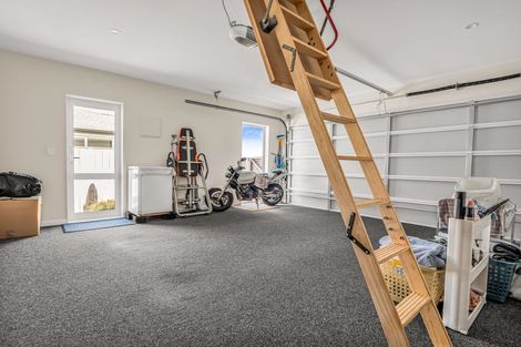 Photo of property in 21 Jeroboam Loop, Kumeu, 0810