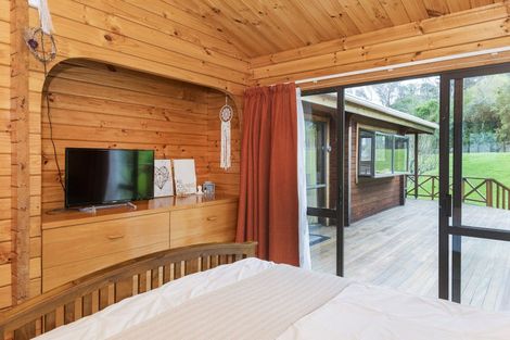 Photo of property in 1 Adams Road, Whataupoko, Gisborne, 4010