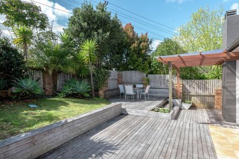 Photo of property in 1/83 Cockle Bay Road, Cockle Bay, Auckland, 2014