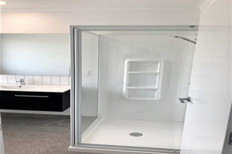 Photo of property in 4 Kauri Lane, Omokoroa, 3114