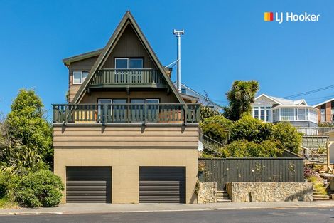 Photo of property in 1 Preston Crescent, Belleknowes, Dunedin, 9011