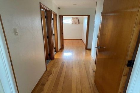 Photo of property in 99 Bolton Street, Blockhouse Bay, Auckland, 0600