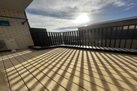 Photo of property in 35/28 Westgate Drive, Westgate, Auckland, 0614