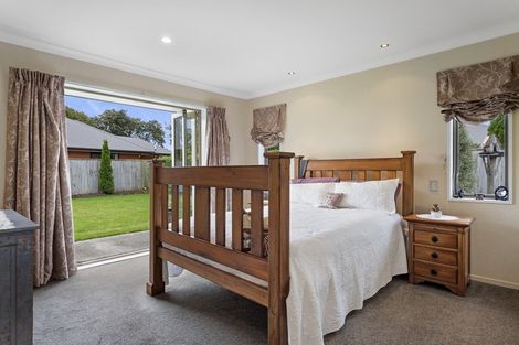 Photo of property in 30 Cedar Place, Rangiora, 7400
