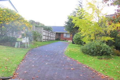 Photo of property in 1/11 Orinda Close, Botany Downs, Auckland, 2010