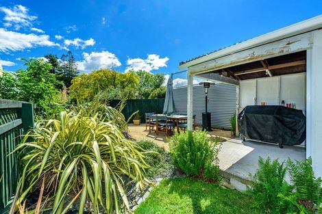 Photo of property in 16 Roblyn Place, Lincoln, 7608