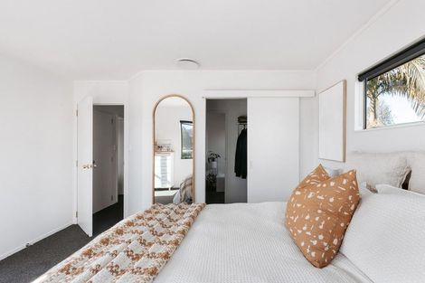 Photo of property in 120 Evans Road, Papamoa Beach, Papamoa, 3118