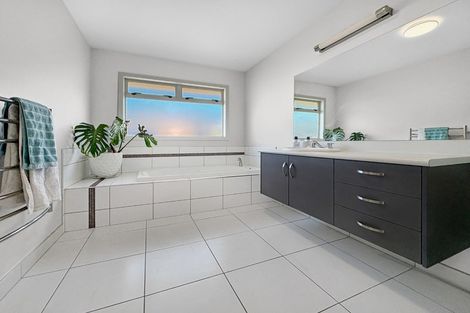 Photo of property in 7 Ripple Lane, Flagstaff, Hamilton, 3210