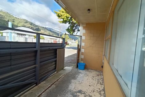 Photo of property in 54 Wood Street, Wainuiomata, Lower Hutt, 5014