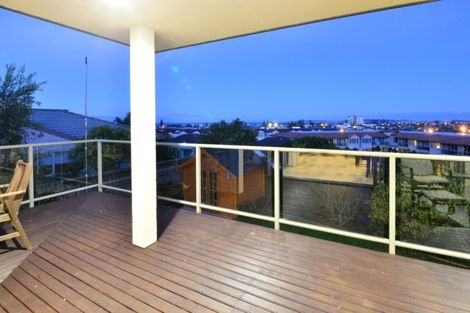 Photo of property in 41 The Ritz, Orewa, 0931