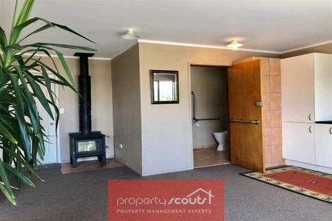Photo of property in 33 Onaero Beach Road, Onaero, Waitara, 4383
