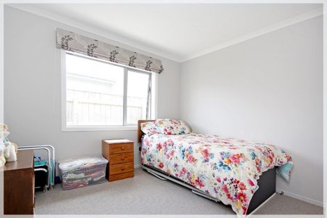 Photo of property in 26 Forbes Road, Foxton Beach, Foxton, 4815