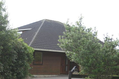 Photo of property in 11 Becker Way, Karori, Wellington, 6012