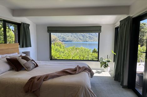 Photo of property in 2069 Queen Charlotte Drive, Ngakuta Bay, Picton, 7281