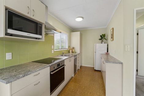 Photo of property in 50 Paetawa Road, Peka Peka, Waikanae, 5391