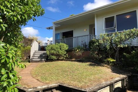 Photo of property in 1/23 Weldene Avenue, Glenfield, Auckland, 0629