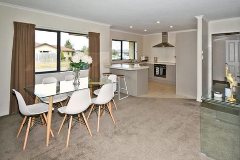 Photo of property in 2 Kandinsky Close, Rolleston, 7614