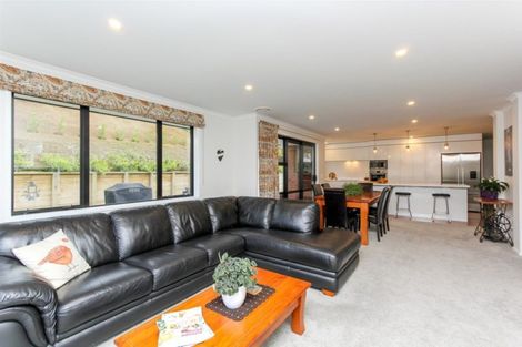 Photo of property in 17 Garrett Drive, Whalers Gate, New Plymouth, 4310