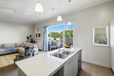 Photo of property in 12 Parkside Drive, Orewa, 0931