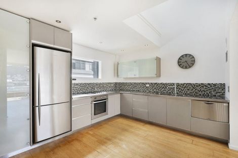 Photo of property in 253/21 Left Bank, Te Aro, Wellington, 6011
