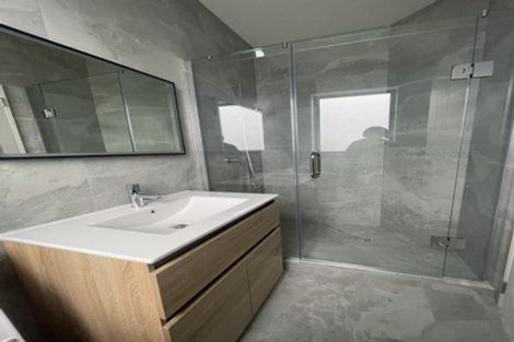 Photo of property in 1c Zion Road, Birkenhead, Auckland, 0626