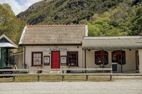 Photo of property in 17 Kent Street, Kingston, Athol, 9793