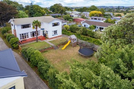 Photo of property in 11 Howden Street, Waiuku, 2123