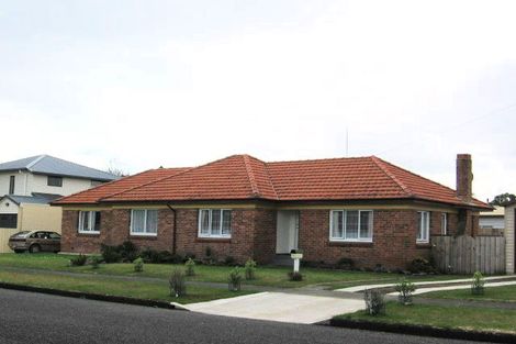 Photo of property in 2b Curtis Street, Kensington, Whangarei, 0112